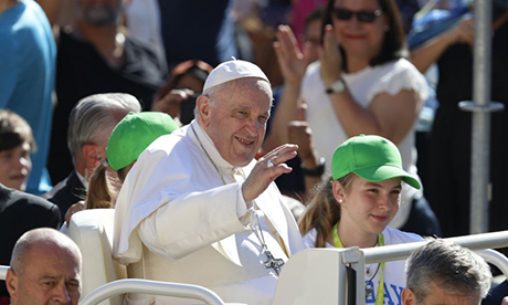 restorationist Catholics "gagging" reforms